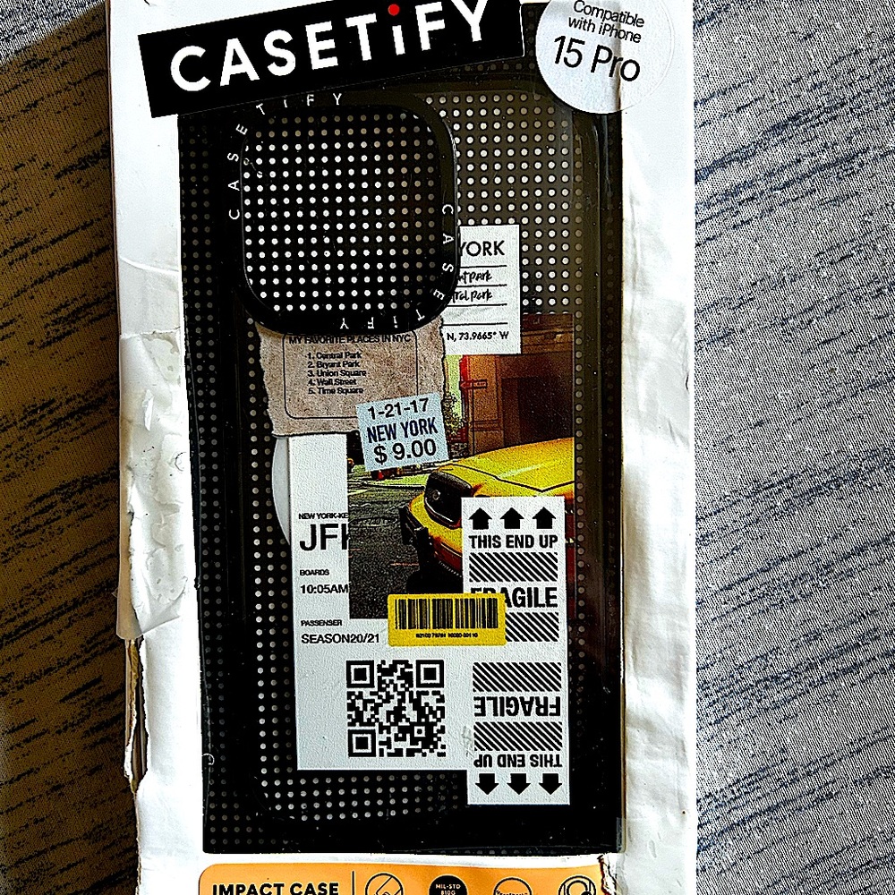 Black  and clear phone case, New York them, IPhone 15 Pro